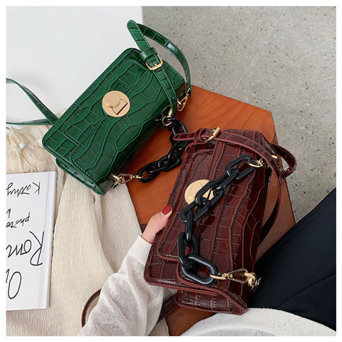 Crossbody shoulder bag