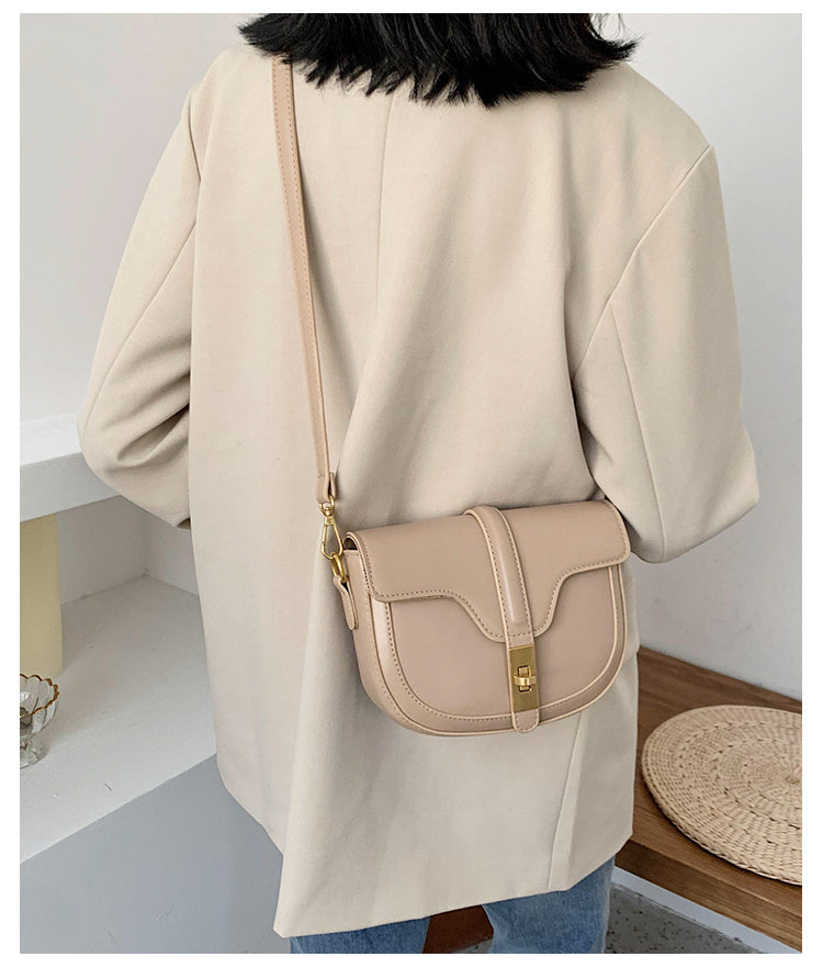 Retro shoulder bag