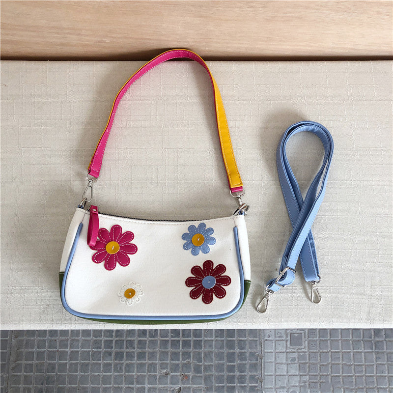 Contrasting Vintage Flower Baguette Bag Savi Underarm Bag