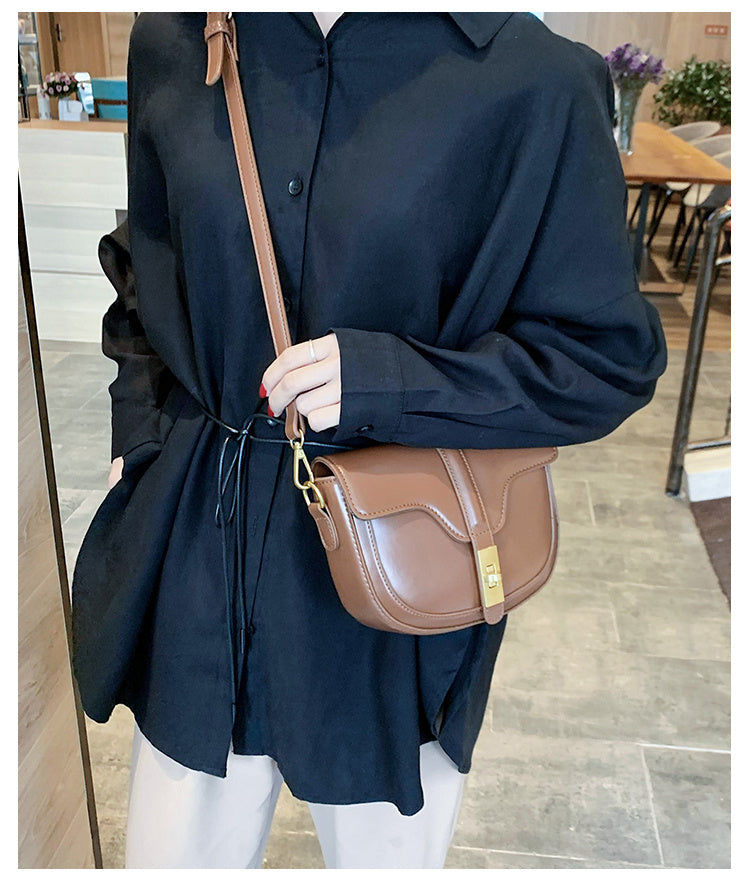 Retro shoulder bag