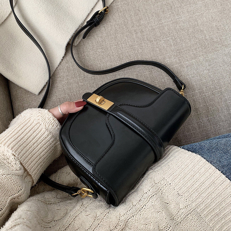 Retro shoulder bag