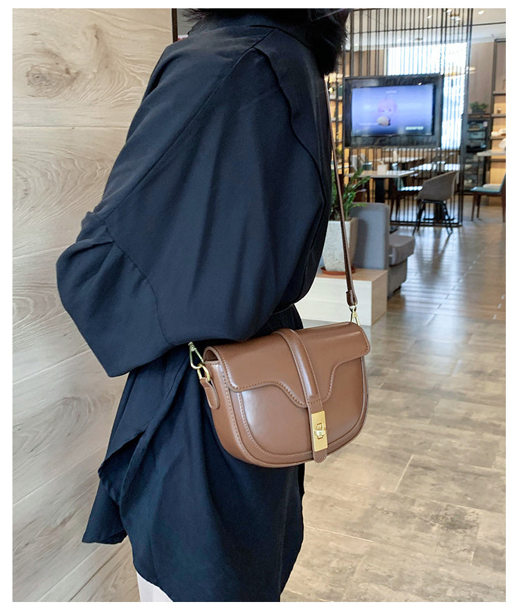 Retro shoulder bag