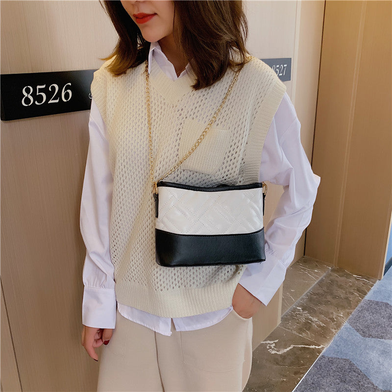 Single shoulder bag