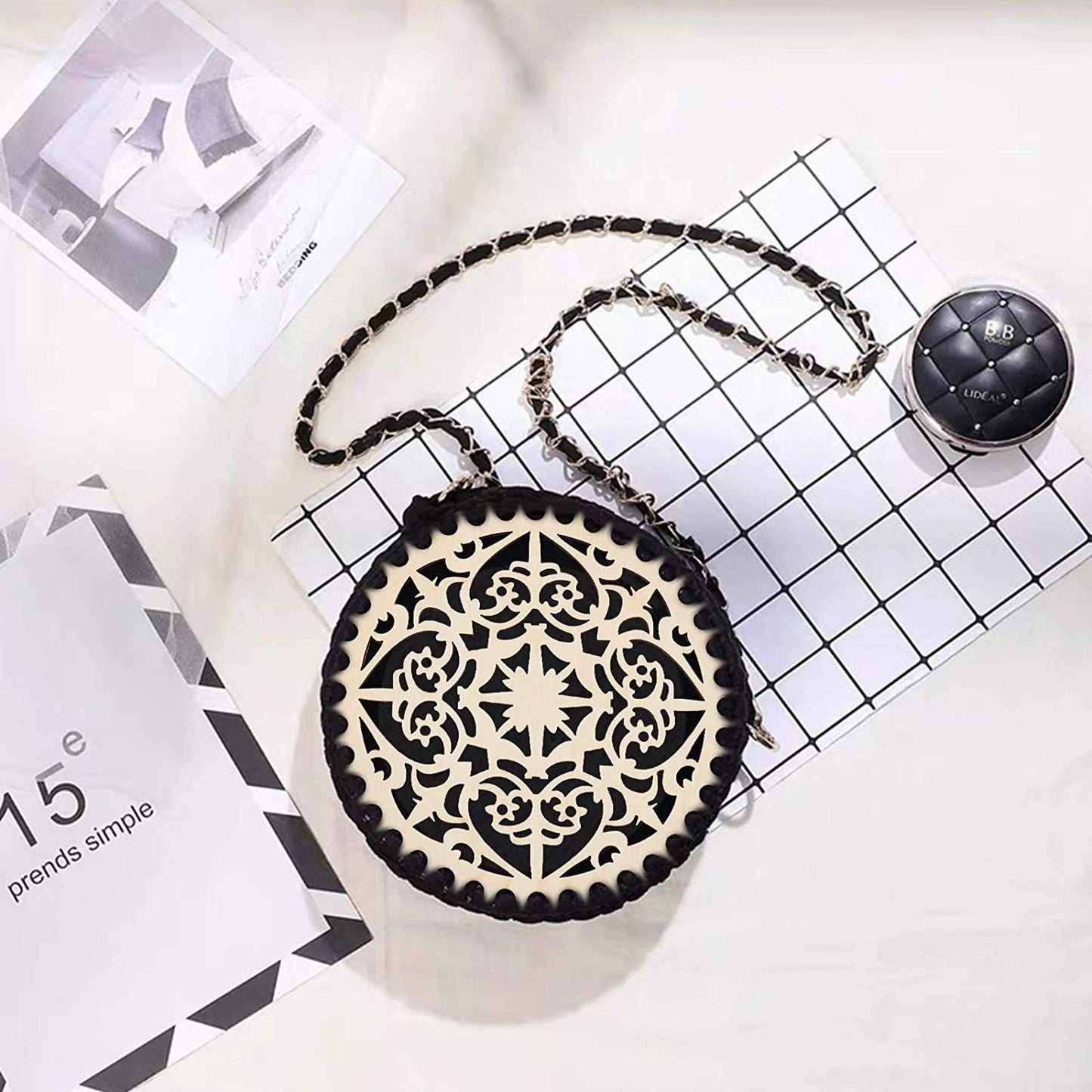 2pcs Wooden Round Hollow Flower Pattern Bag