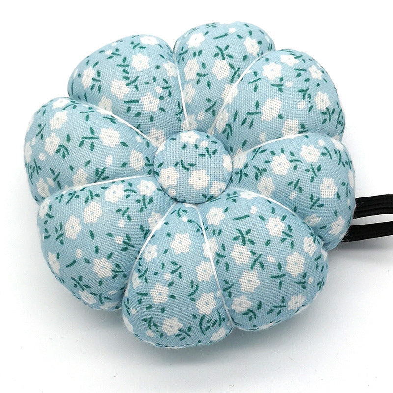 Wrist Pumpkin Pin Bag Small Flower Pin Bag
