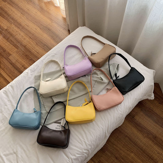 Retro wild shoulder shoulder bag