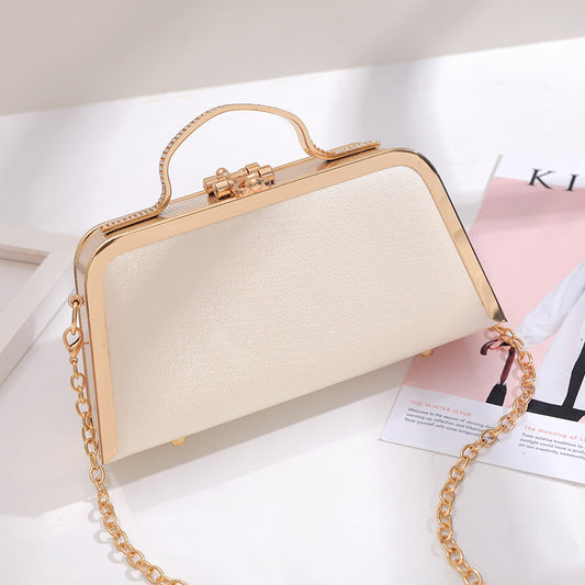 Flower chain small bag