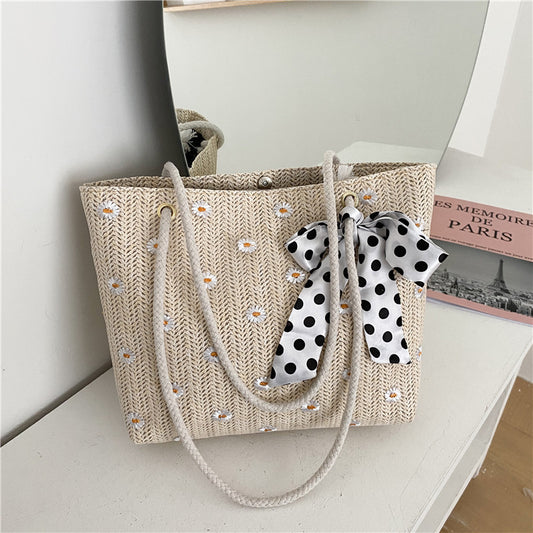 Ladies Fashion Simple Flower Woven Beach Bag